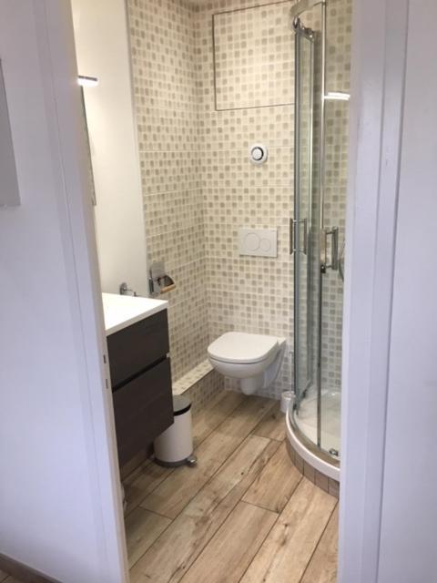 艾克斯莱班Joli Studio 21 M2 Avec Parking Prive公寓 外观 照片
